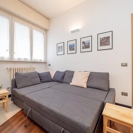 Cozy Apartment Near Milano Centrale - 4 Guests Exterior photo