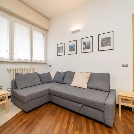 Cozy Apartment Near Milano Centrale - 4 Guests Exterior photo