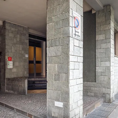 Cozy Apartment Near Milano Centrale - 4 Guests Exterior photo