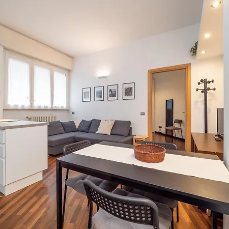 Cozy Apartment Near Milano Centrale - 4 Guests Exterior photo