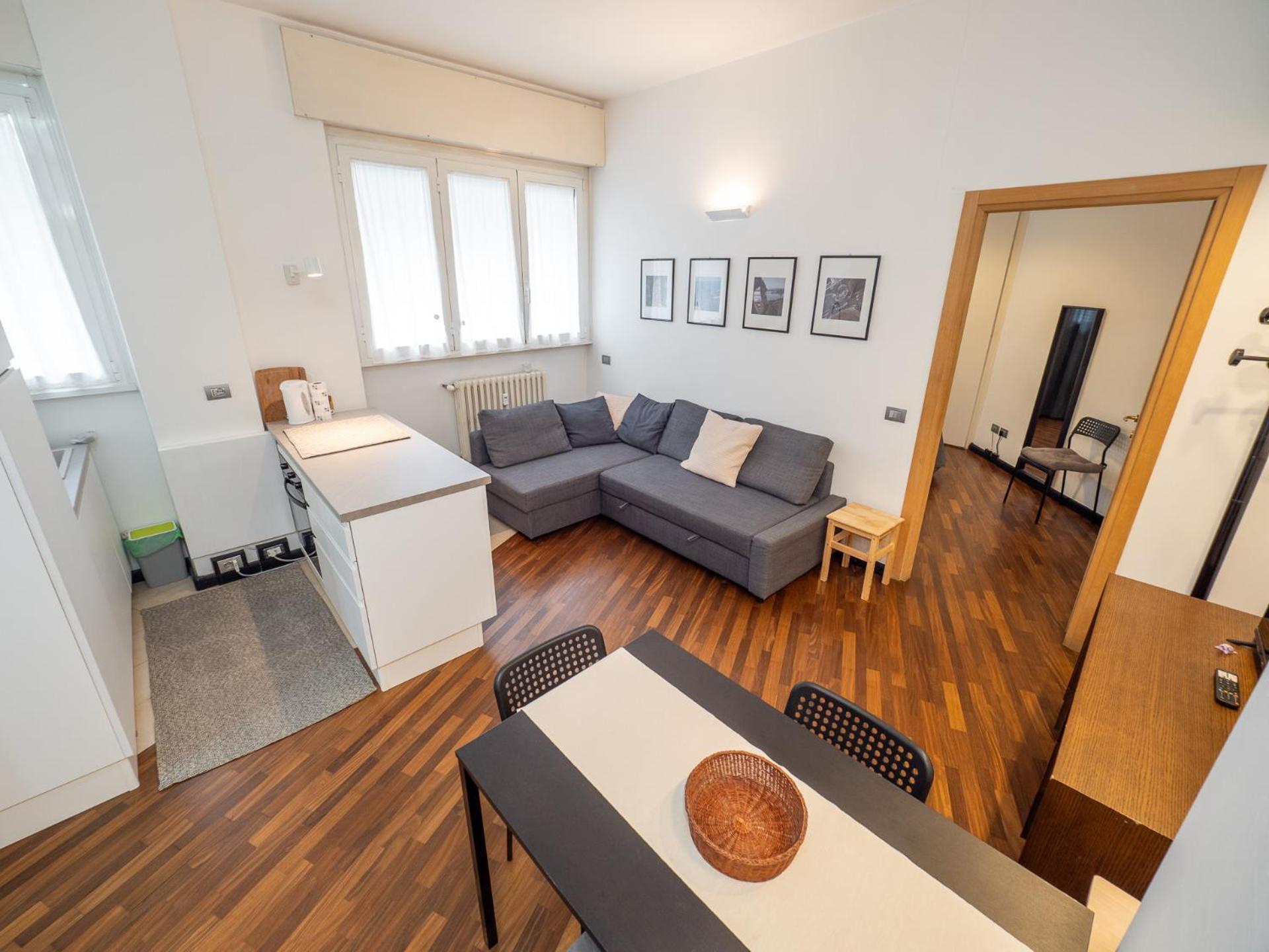 Cozy Near - 4 Guests Apartamento